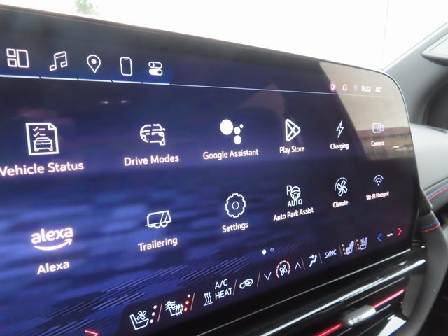 Used 2025 Chevrolet Silverado EV RST image 22