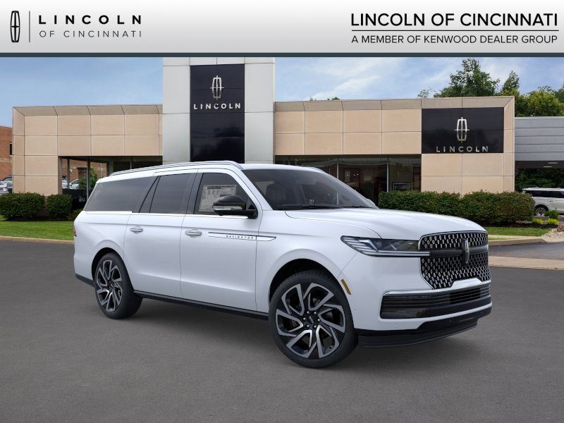 New 2026 Lincoln Navigator L Reserve AWD/4WD image 1