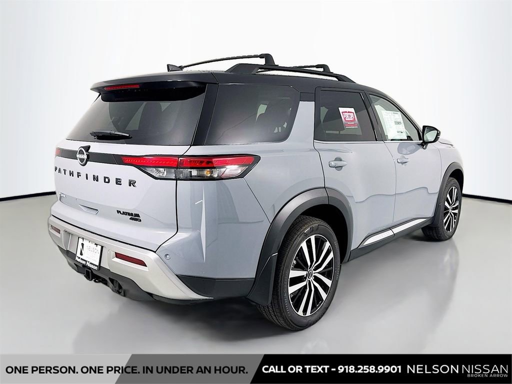 New 2025 Nissan Pathfinder Platinum w/ Black Appearance Package image 5
