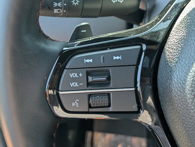 Used 2025 Honda Pilot Black Edition image 25