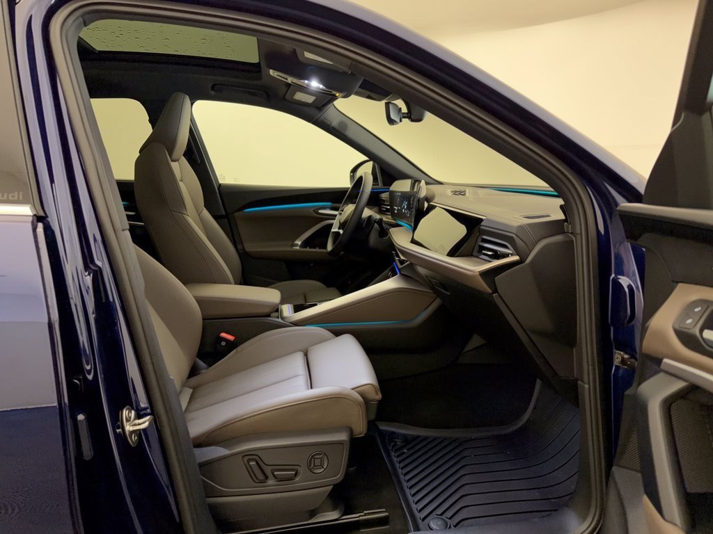 Certified 2025 Audi Q5 Premium AWD/4WD image 30
