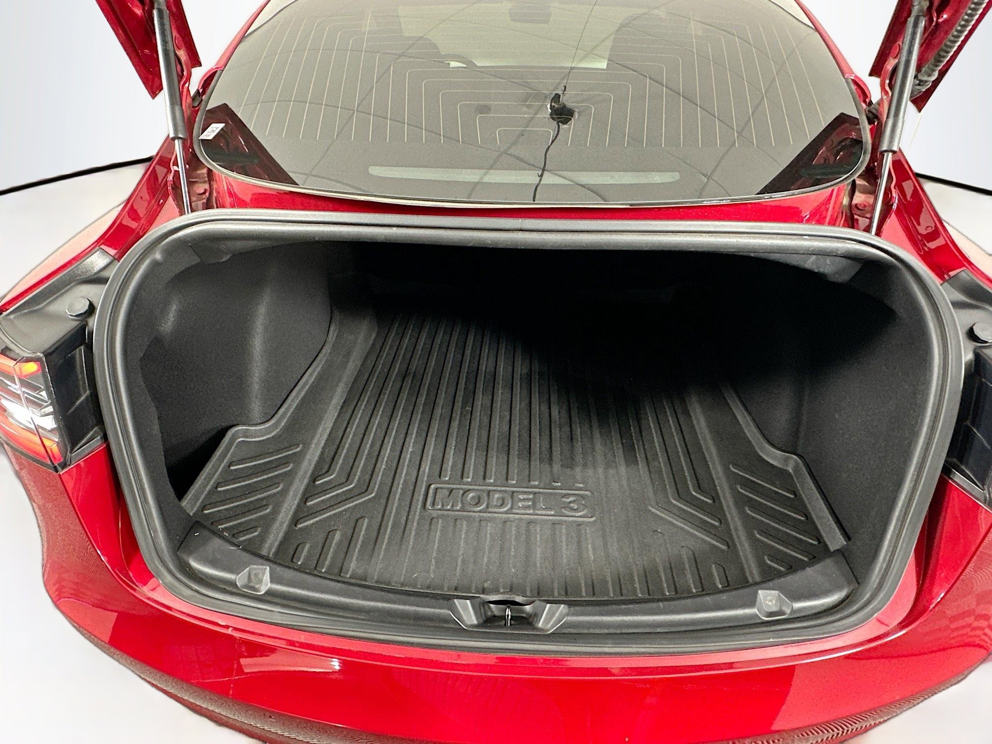 Used 2020 Tesla Model 3 Standard Range Plus RWD image 26