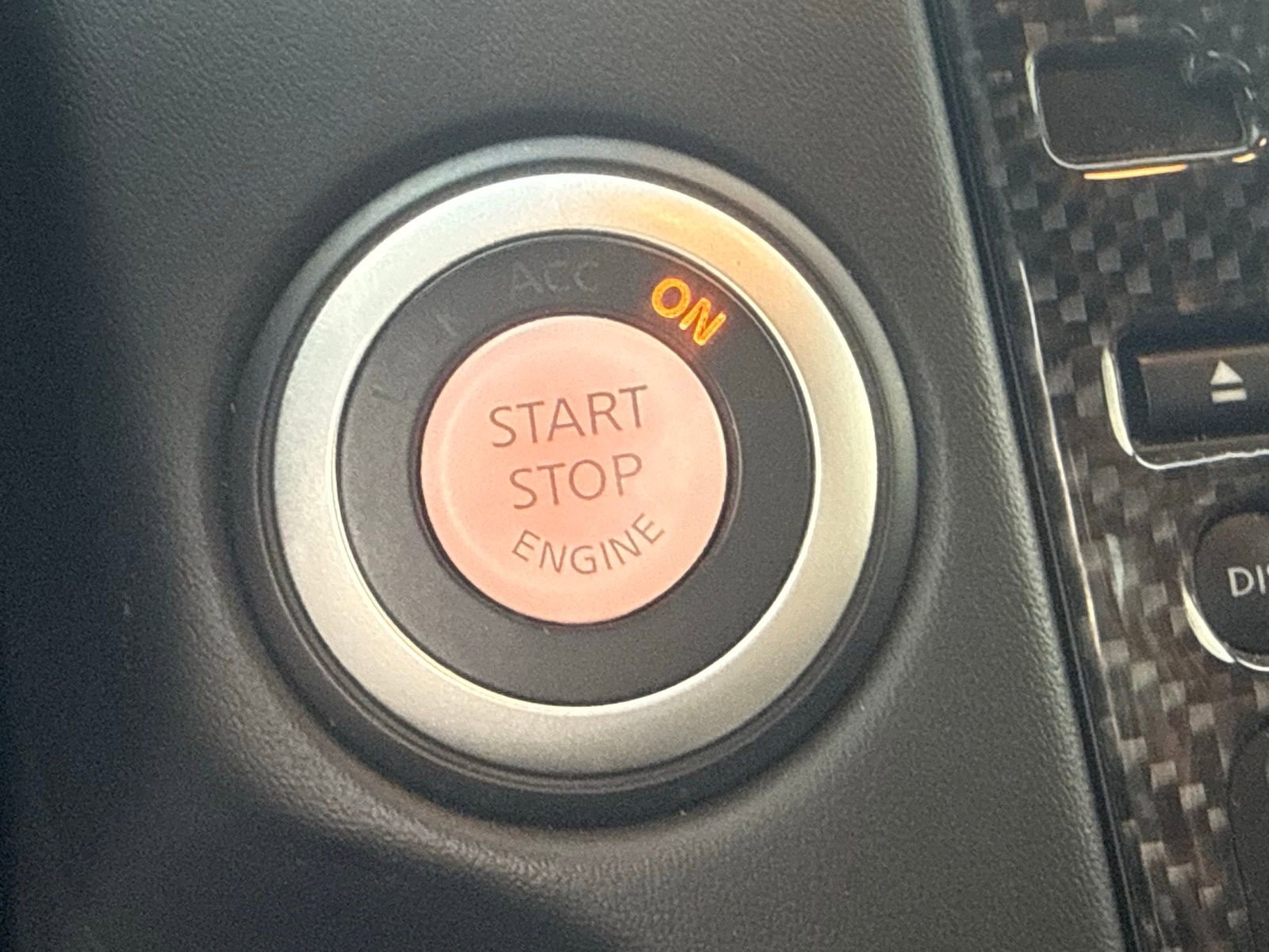 Used 2014 Nissan 370Z Touring RWD image 19
