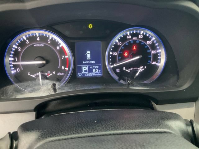 Used 2014 Toyota Highlander LE FWD image 8