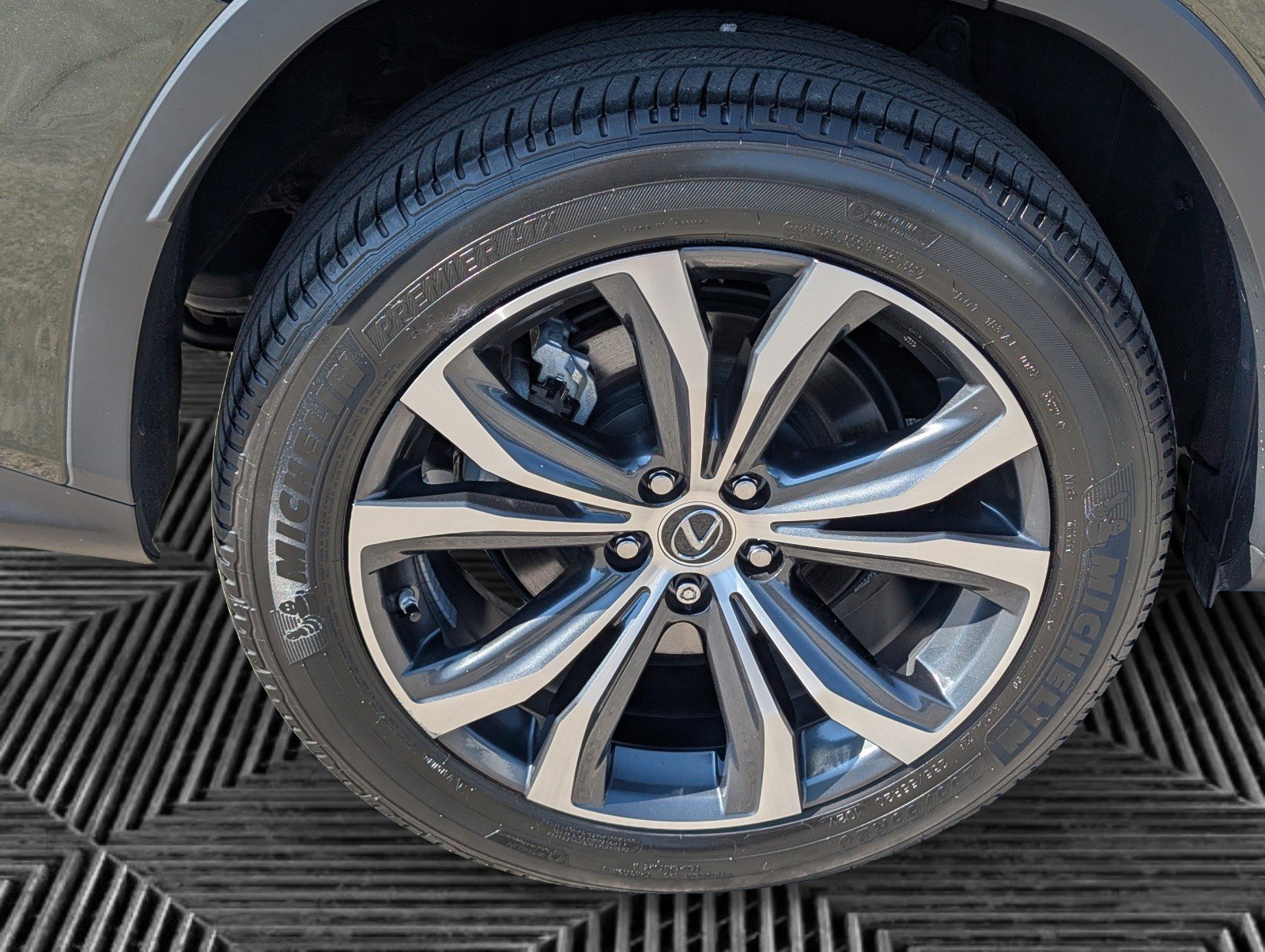 Used 2022 Lexus RX 350 FWD w/ Premium Package image 26