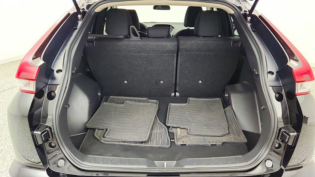 Used 2024 Mitsubishi Eclipse Cross ES AWD/4WD image 21
