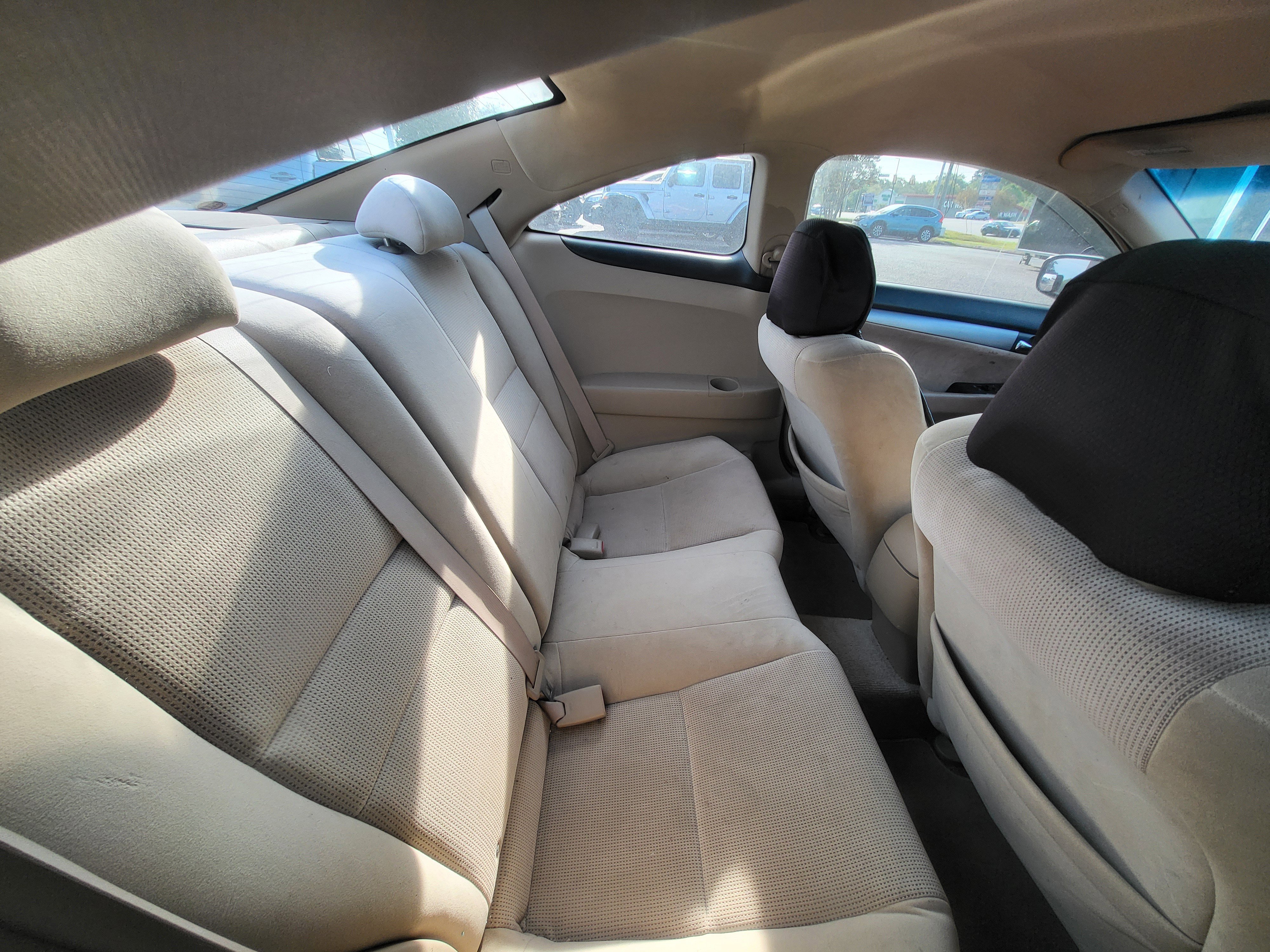 Used 2005 Honda Accord LX image 9