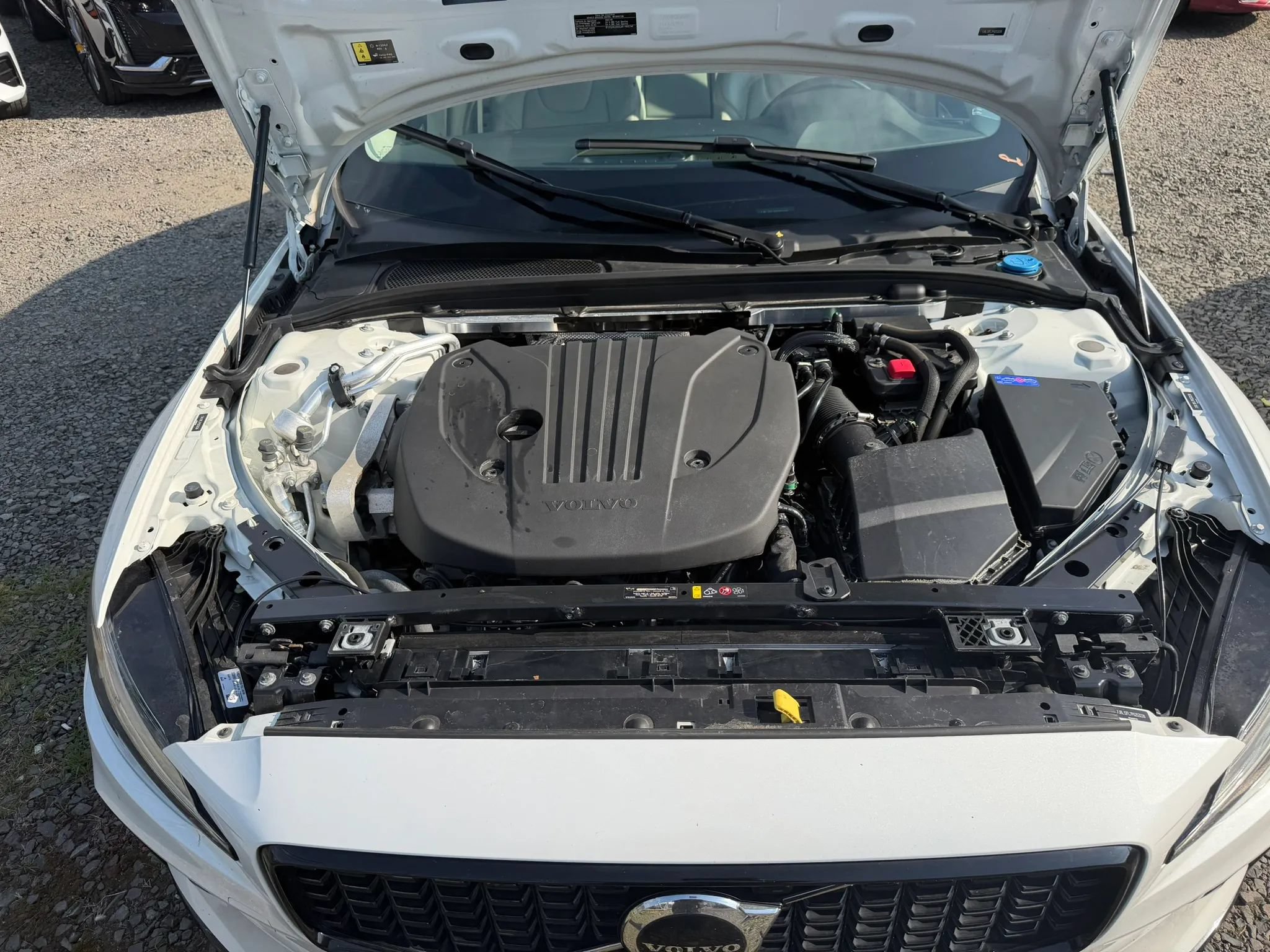 Used 2023 Volvo S60 B5 Plus FWD image 23