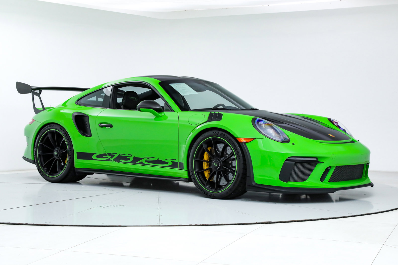 Used 2019 Porsche 911 GT3 RS RWD image 7