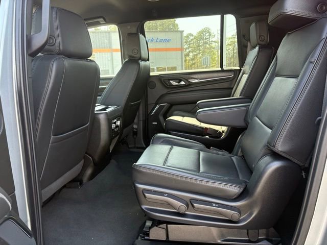 Used 2024 GMC Yukon XL Denali image 15