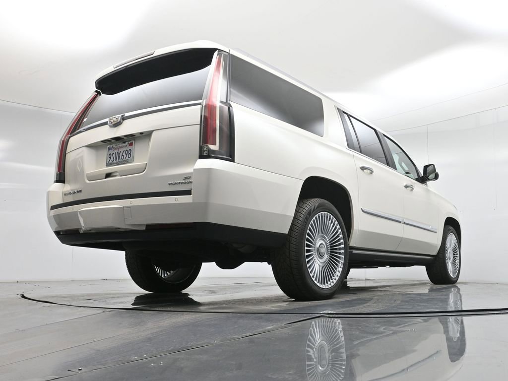 Used 2015 Cadillac Escalade ESV Platinum image 50