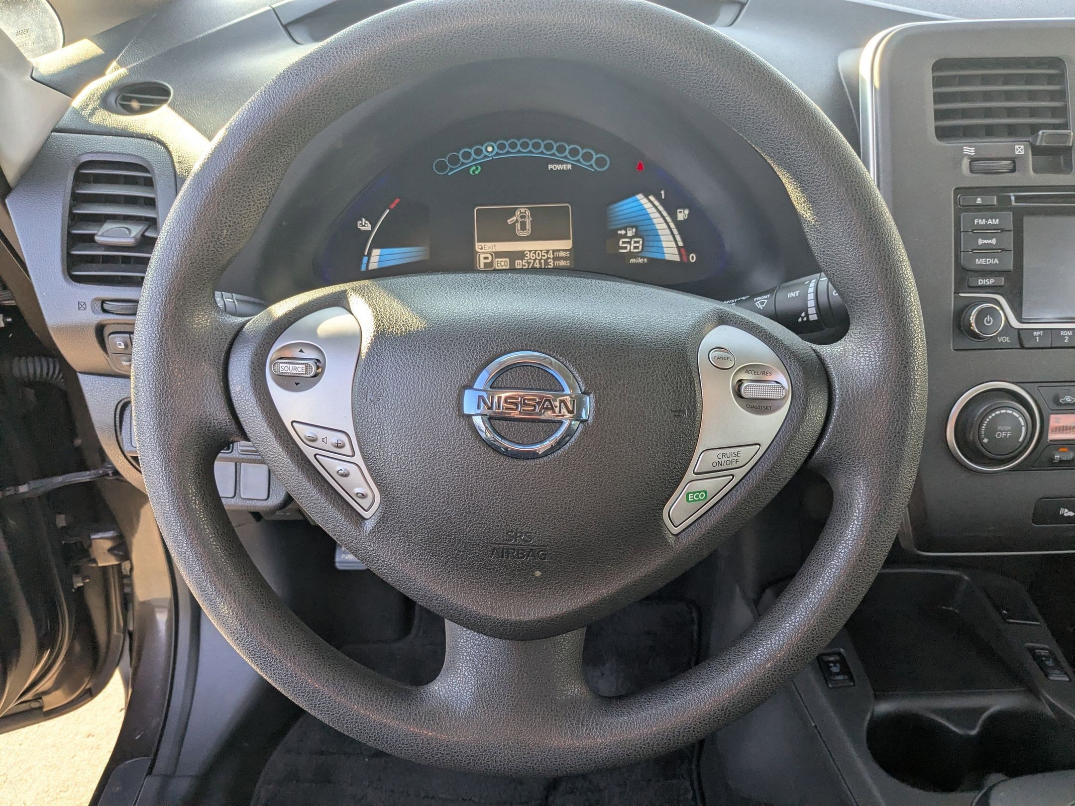 Used 2016 Nissan Leaf S w/ Charger Package image 14