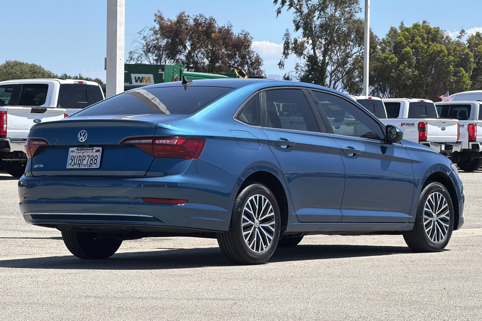 Used 2021 Volkswagen Jetta SE FWD image 4