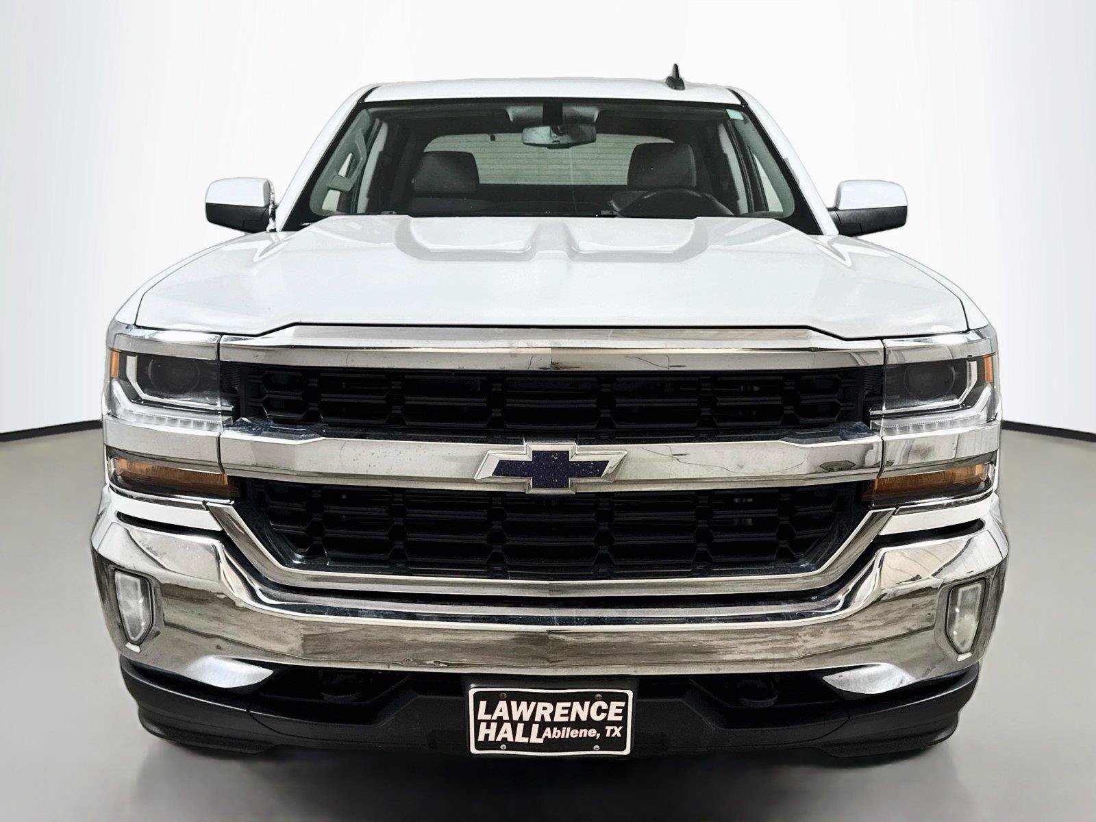 Used 2017 Chevrolet Silverado 1500 LT w/ All Star Edition AWD/4WD image 2