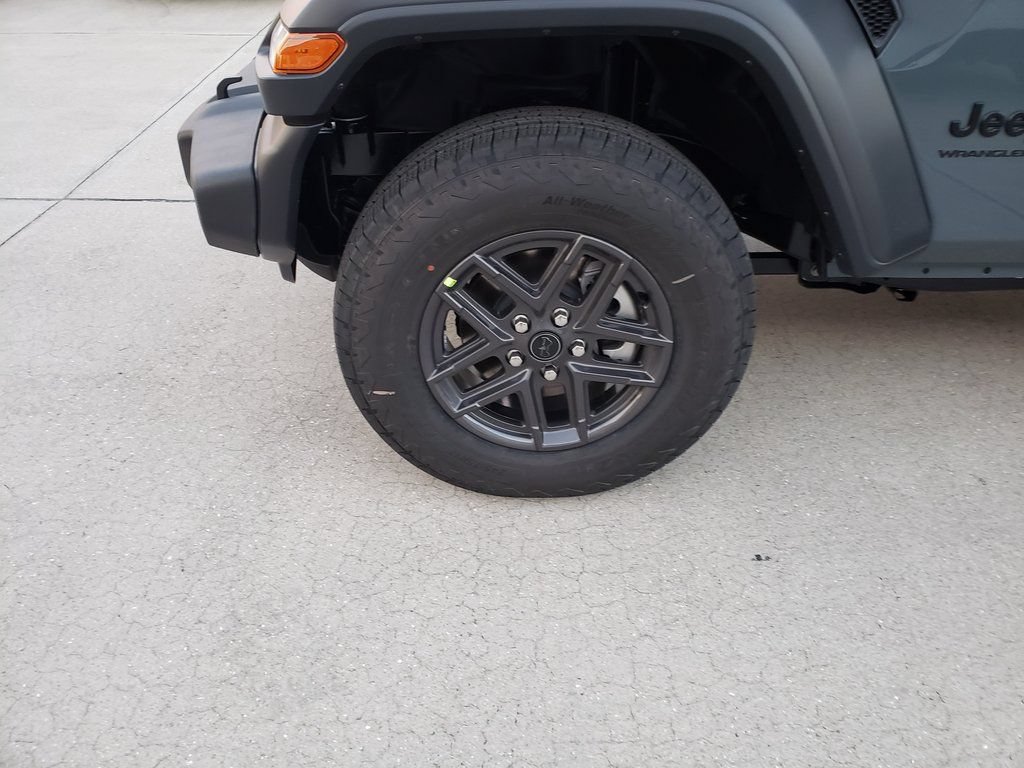 New 2026 Jeep Wrangler Sport AWD/4WD image 10
