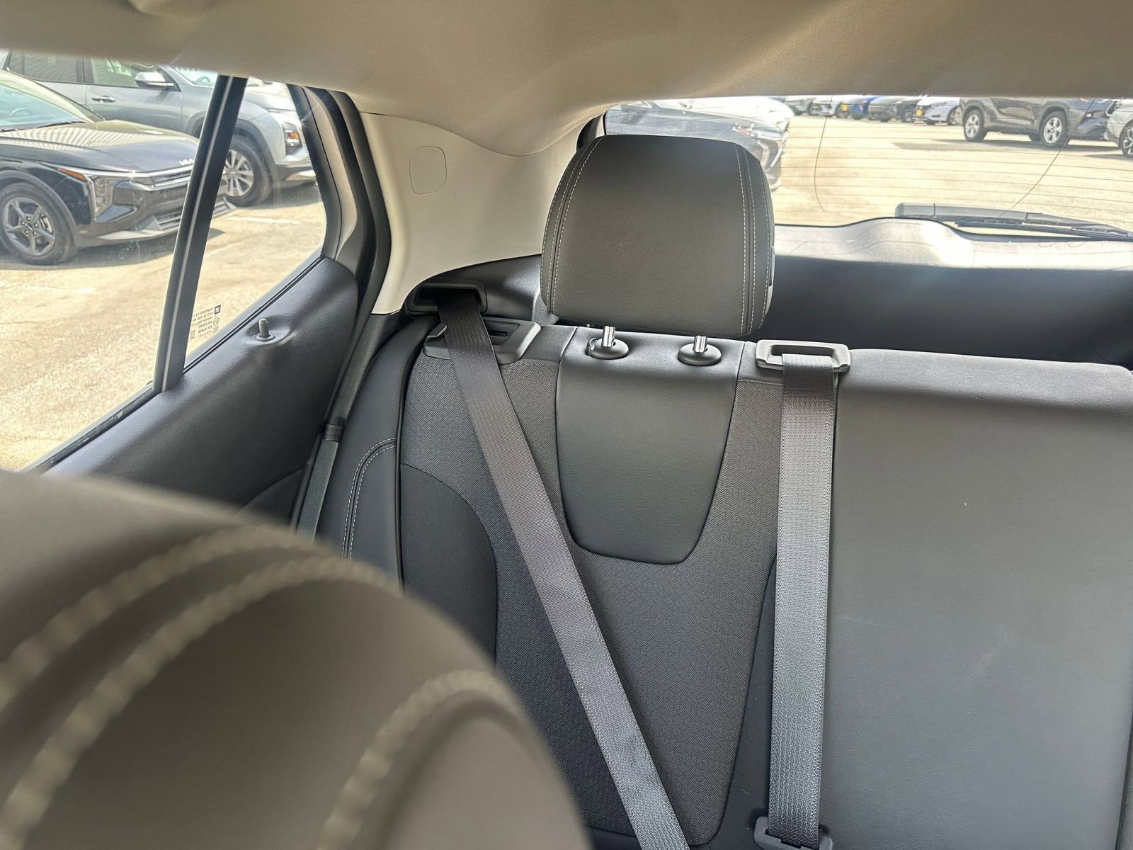 Used 2025 Buick Encore GX Preferred image 38