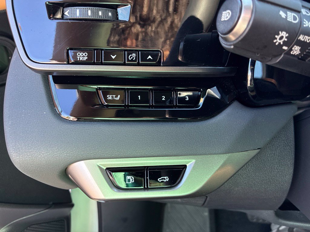 Certified 2025 Lexus RX 350 Premium Plus w/ Convenience Package FWD image 23