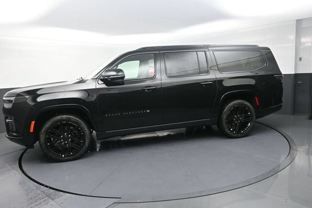 New 2026 Jeep Grand Wagoneer L Limited AWD/4WD image 10