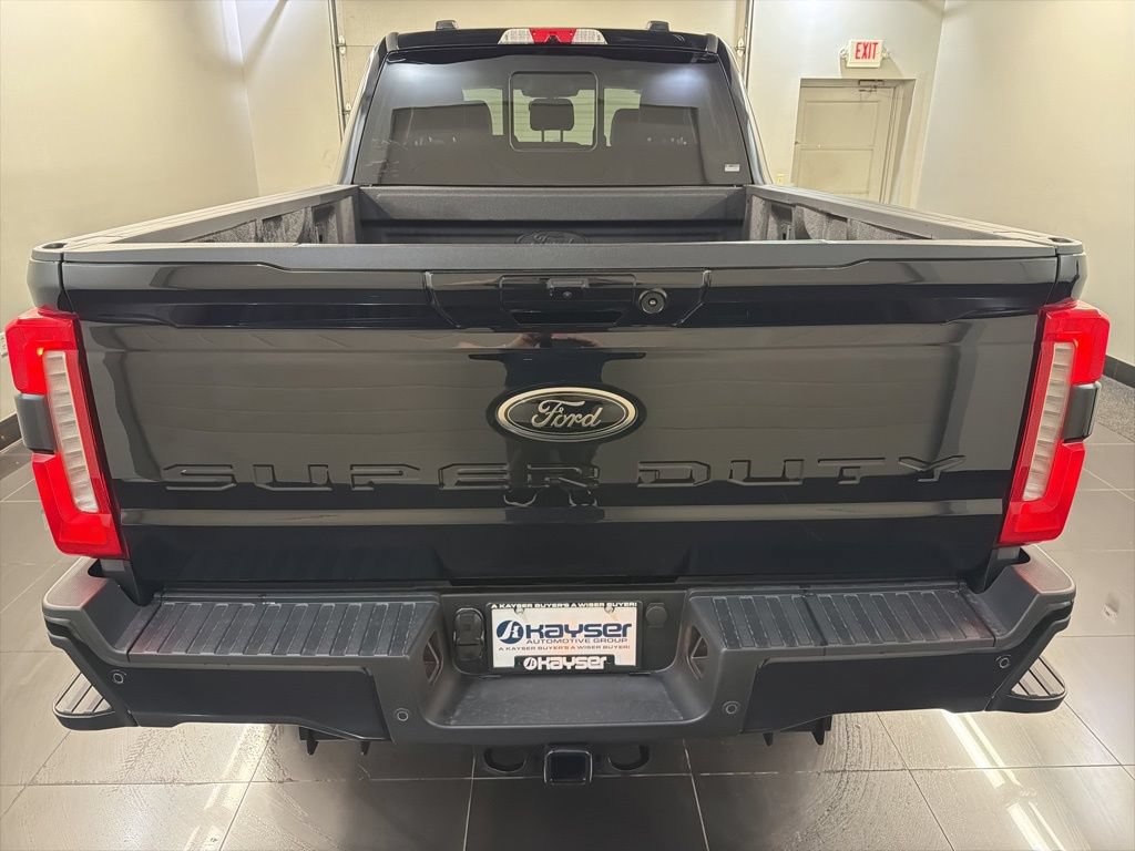 New 2026 Ford F250 Lariat w/ Black Appearance Package AWD/4WD image 5