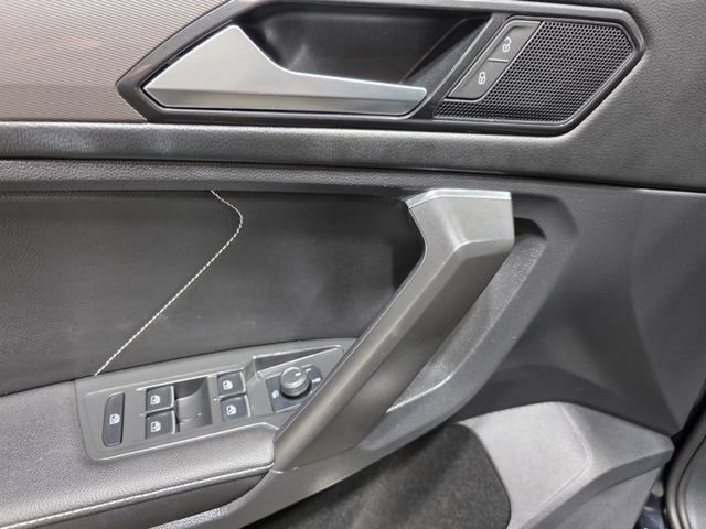 Certified 2023 Volkswagen Tiguan SE AWD/4WD image 8