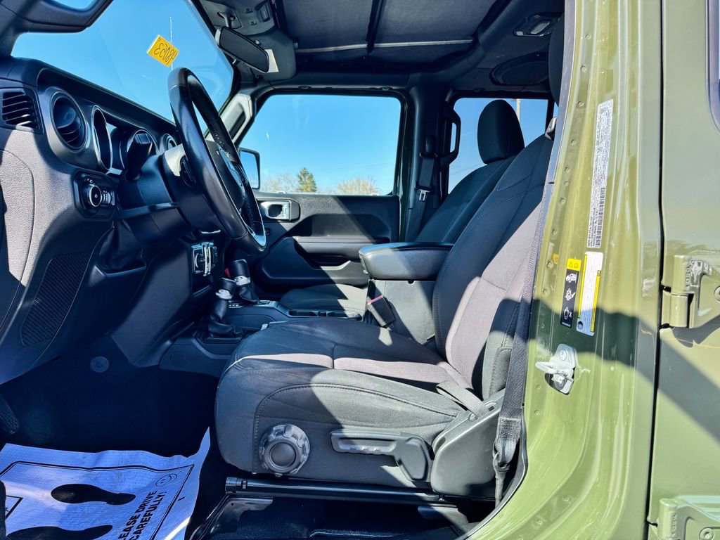 Used 2021 Jeep Wrangler Unlimited Sport AWD/4WD image 15