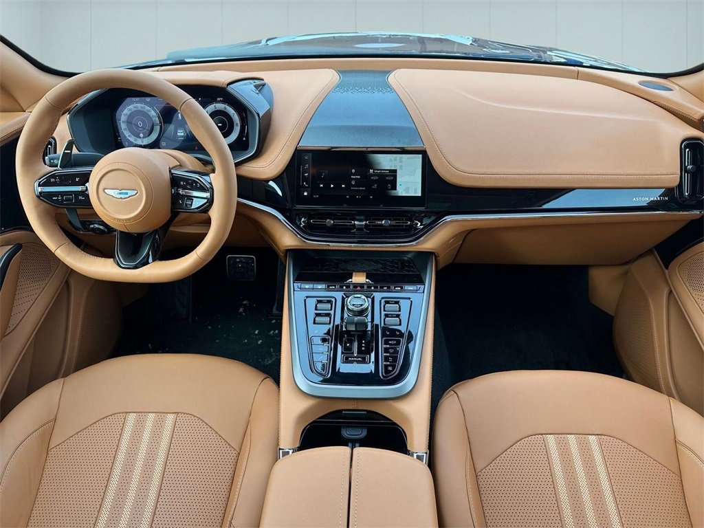 New 2026 Aston Martin DBX 707 image 17