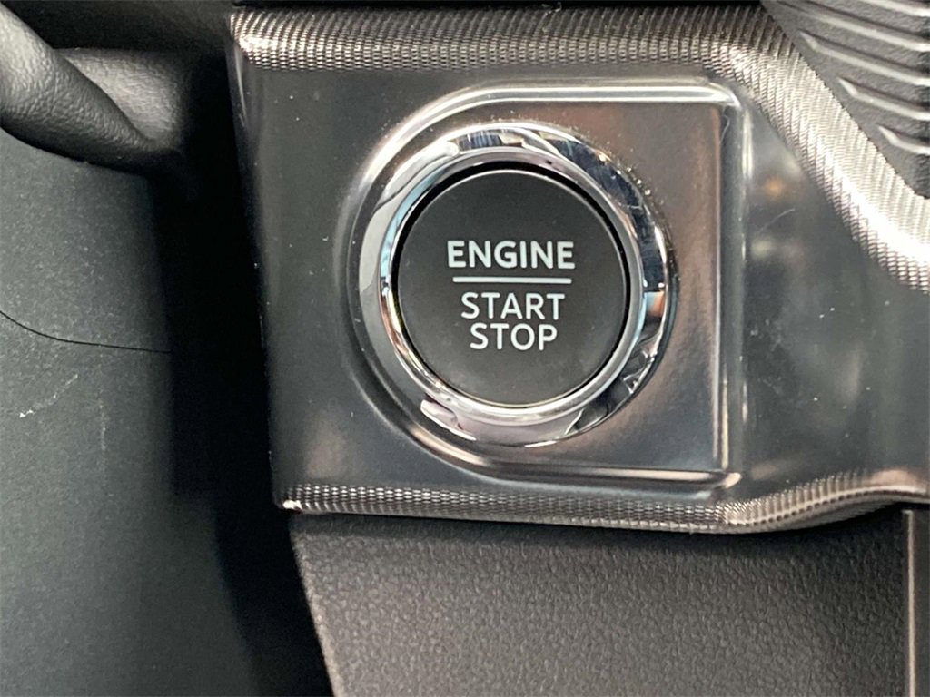 Used 2025 Ford F150 Raptor image 18