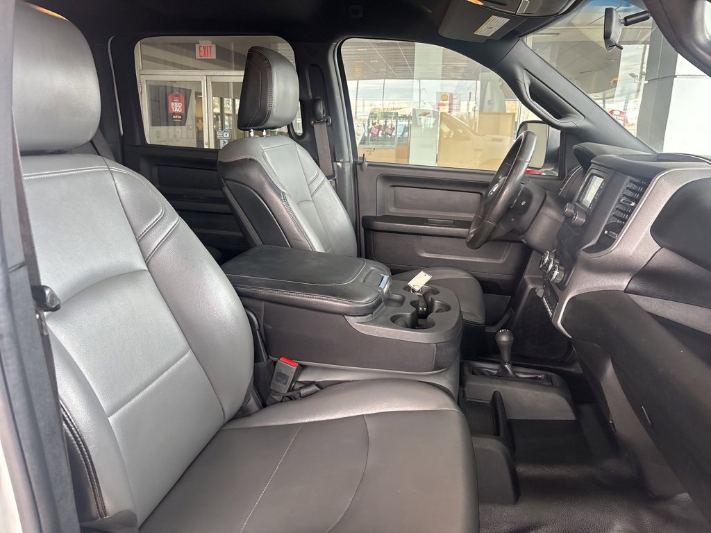 Used 2022 RAM 2500 Tradesman w/ Chrome Appearance Group image 31