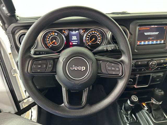Used 2022 Jeep Wrangler Willys AWD/4WD image 14