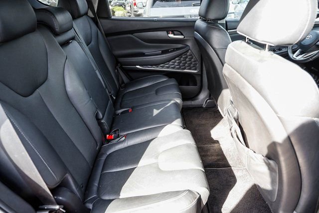 Used 2019 Hyundai Santa Fe FWD image 11