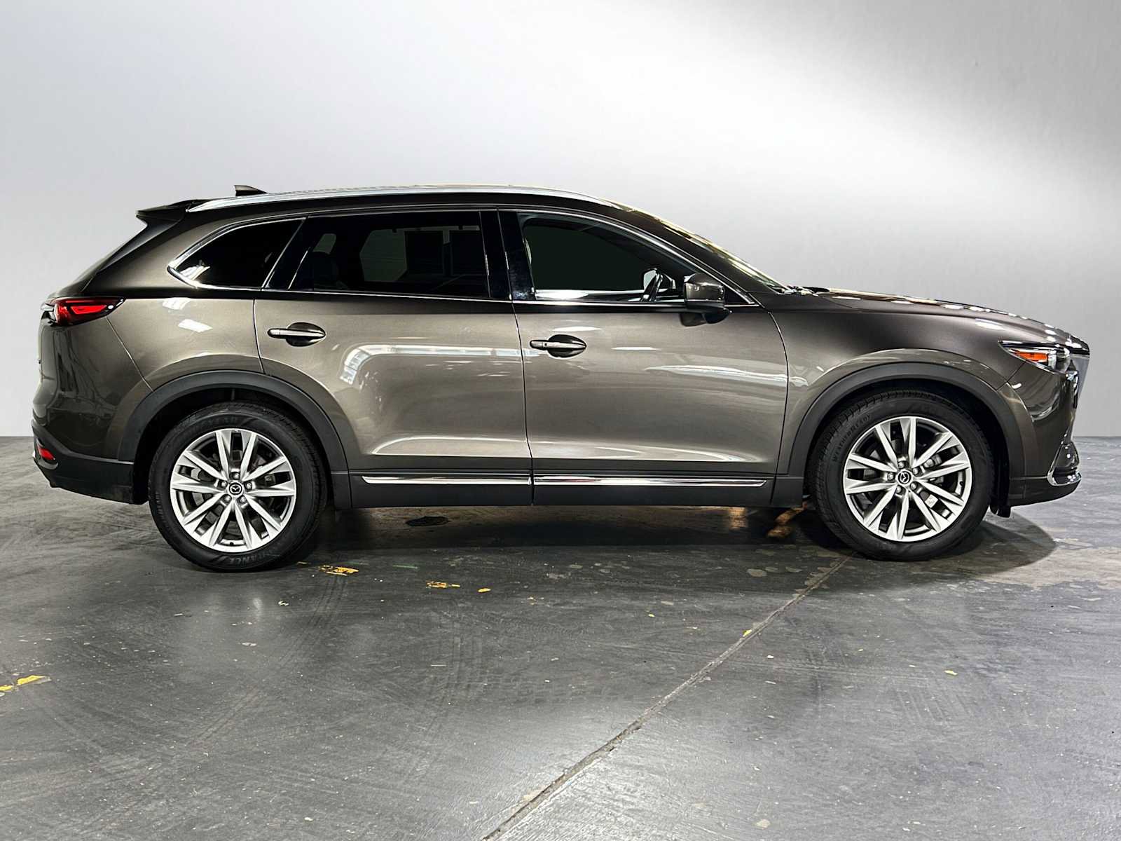 Used 2016 MAZDA CX-9 Grand Touring image 2