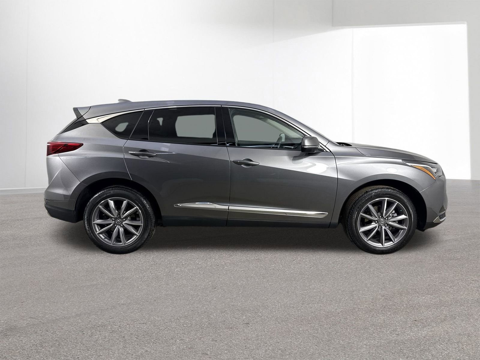 Certified 2024 Acura RDX w/ Technology Package image 37