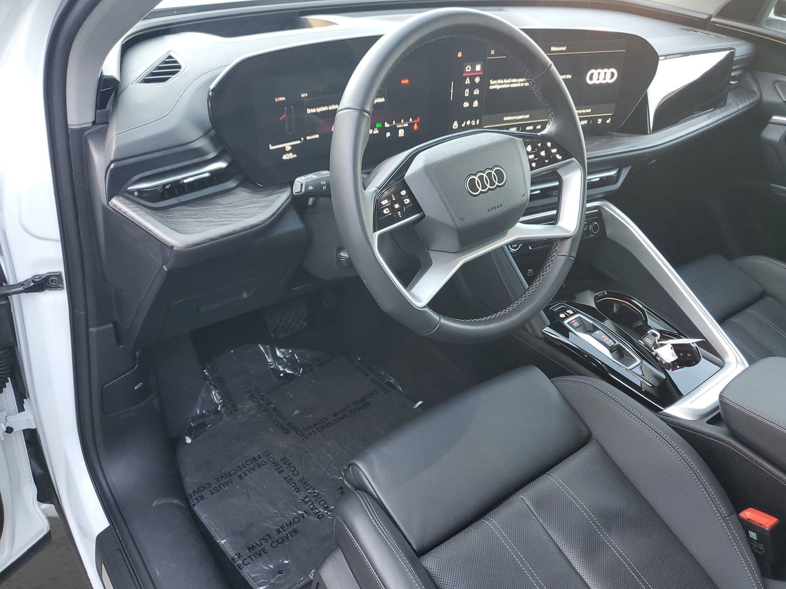 Used 2025 Audi Q5 Premium Plus w/ Premium Plus image 18