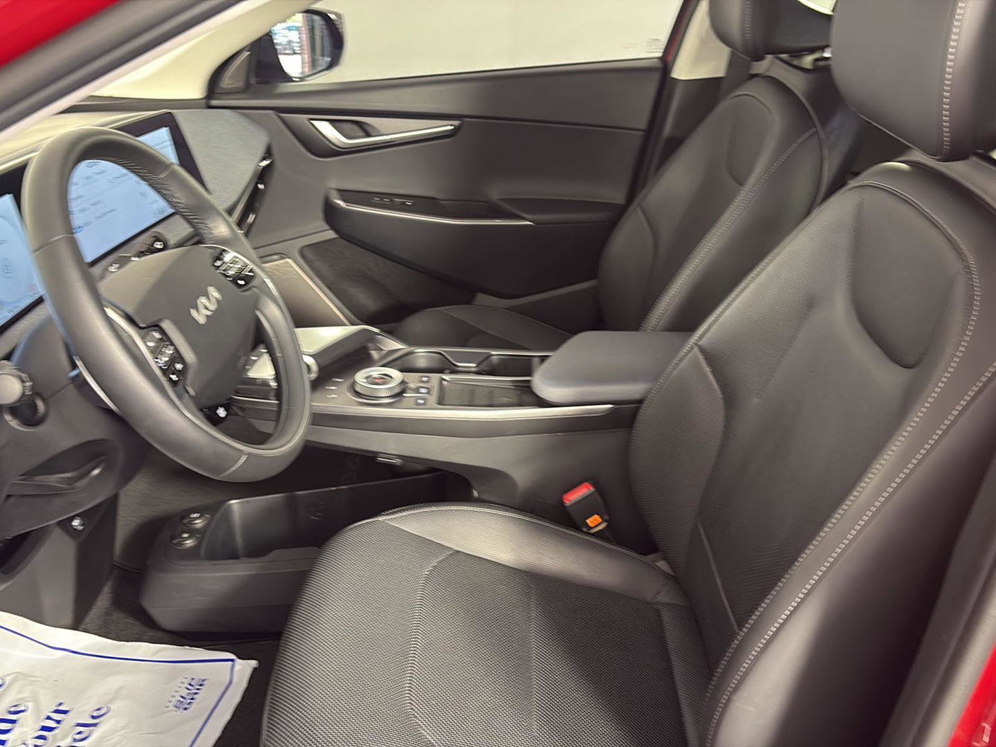 Used 2022 Kia EV6 Wind w/ Wind Technology Package image 21