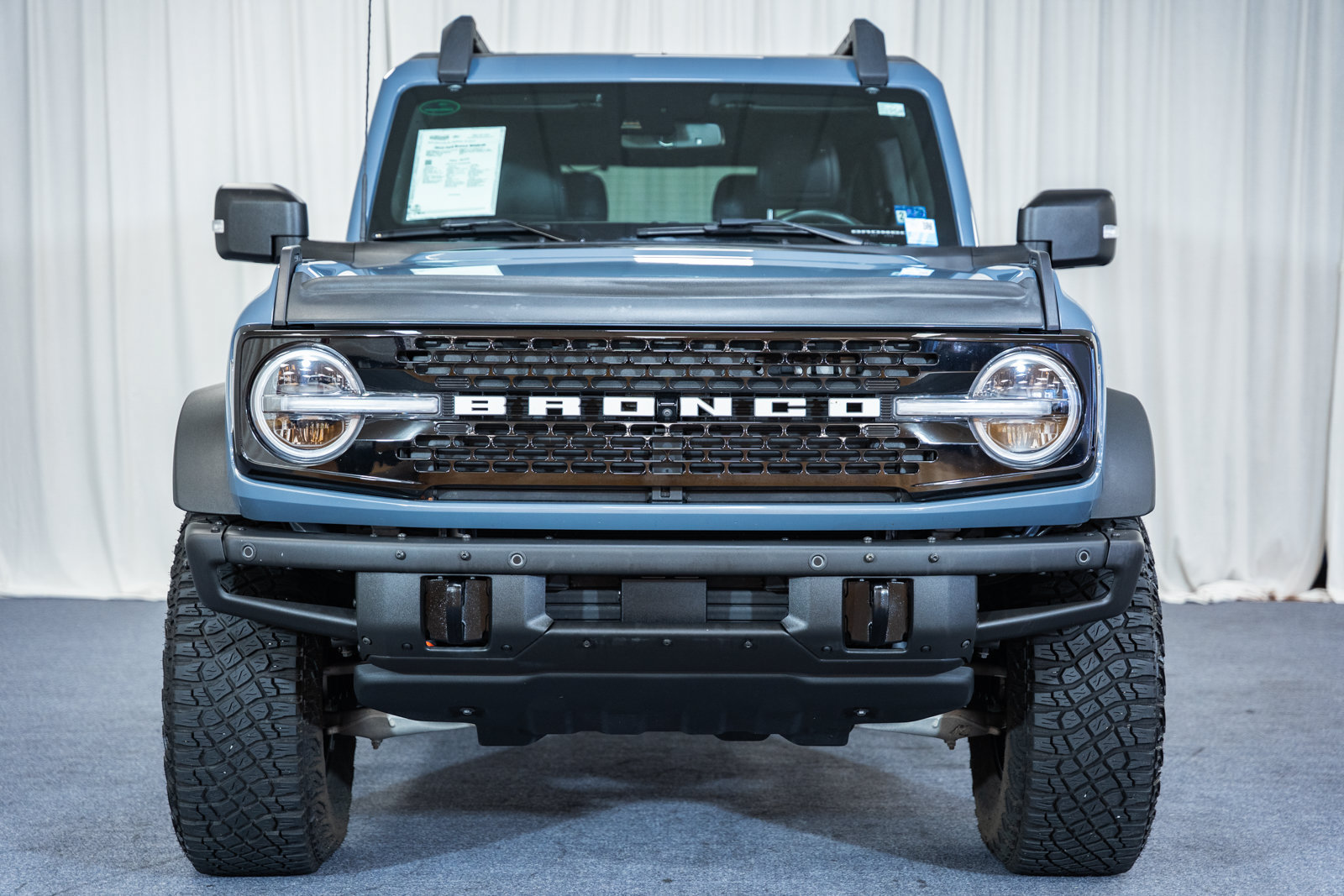 Certified 2023 Ford Bronco Wildtrak AWD/4WD image 2