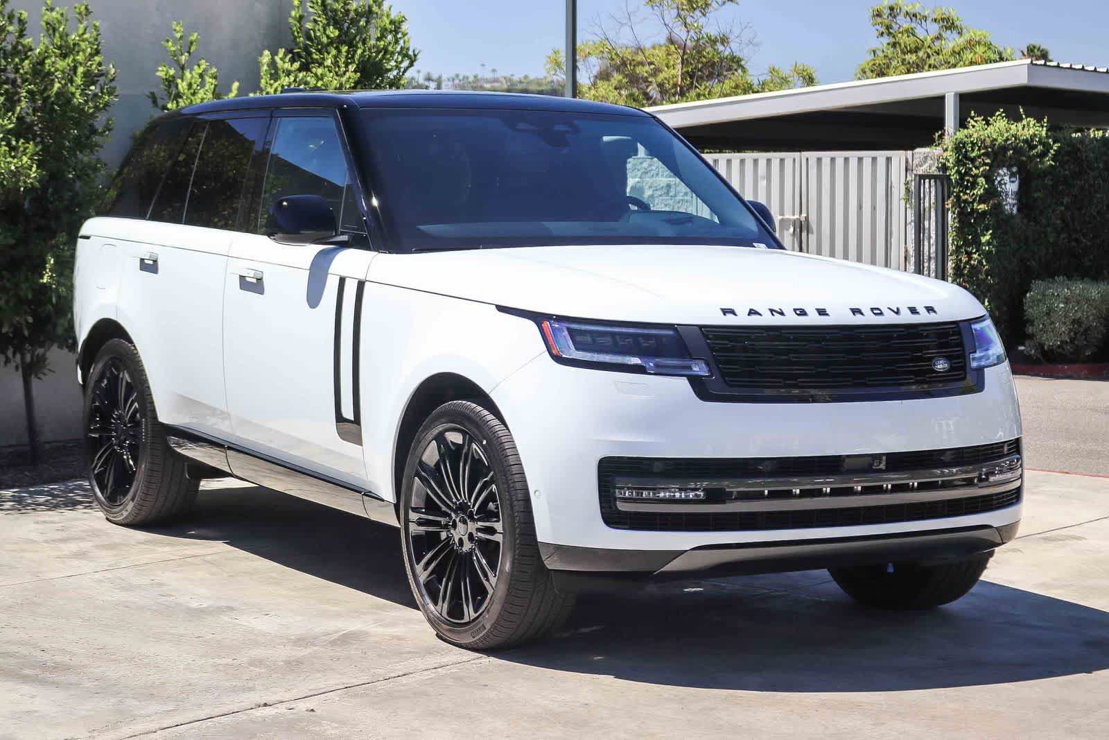 New 2026 Land Rover Range Rover SE AWD/4WD image 3