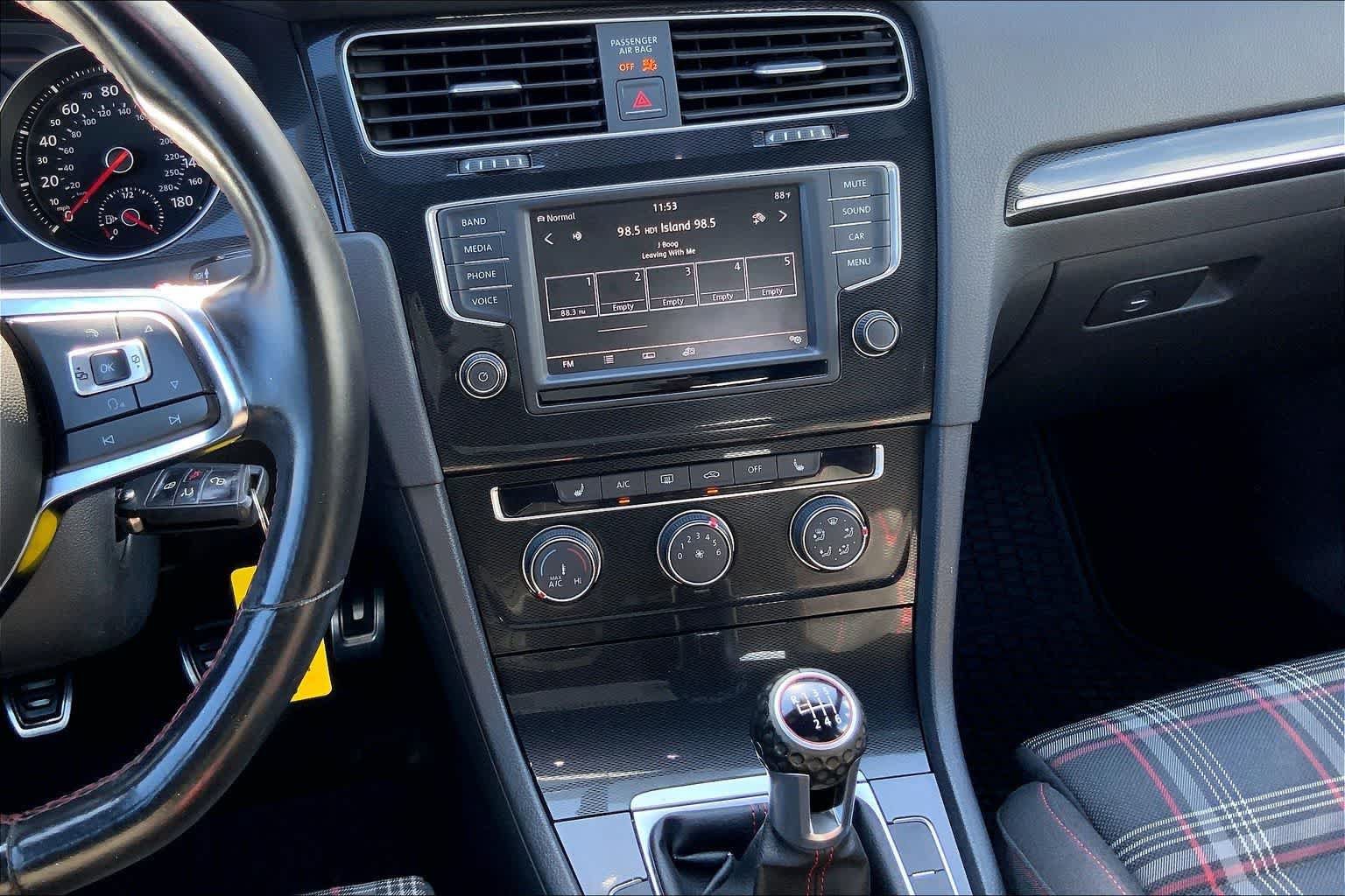 Used 2016 Volkswagen GTI S FWD image 15