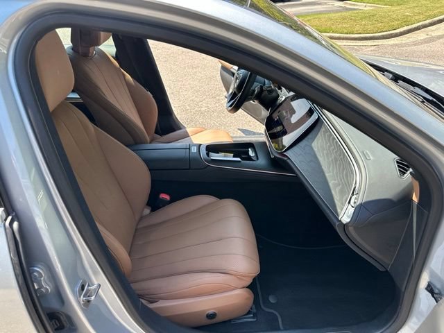 Used 2026 Mercedes-Benz E 350 Sedan image 18
