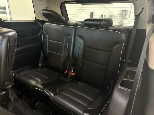Certified 2017 GMC Acadia Denali w/ Technology Package AWD/4WD image 31