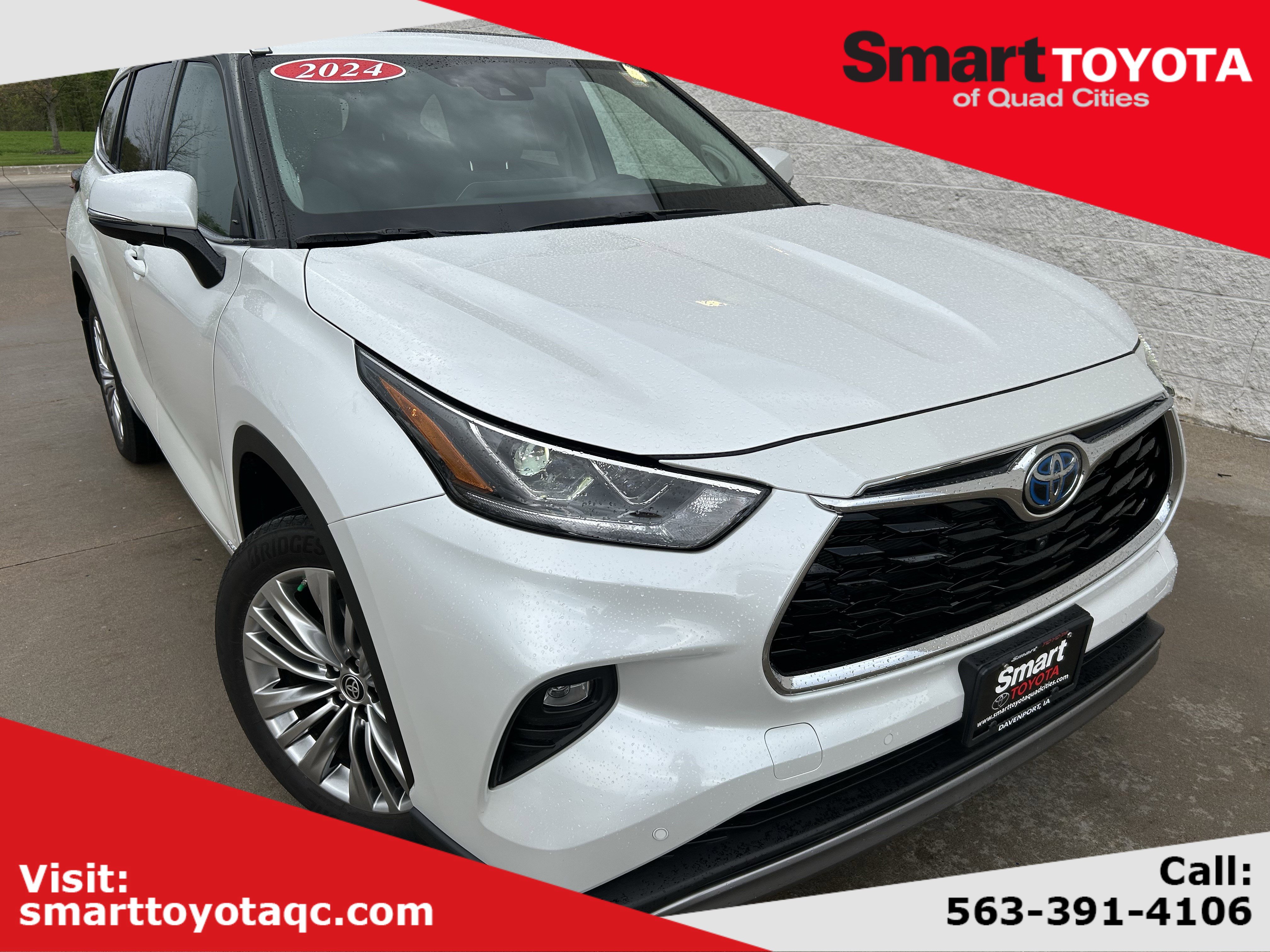 Used 2024 Toyota Highlander Platinum AWD/4WD image 1