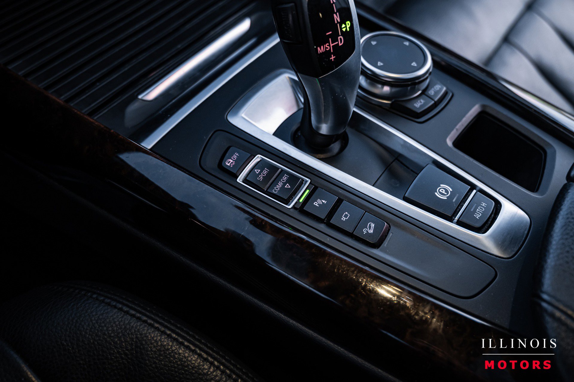 Used 2015 BMW X5 xDrive35d image 25