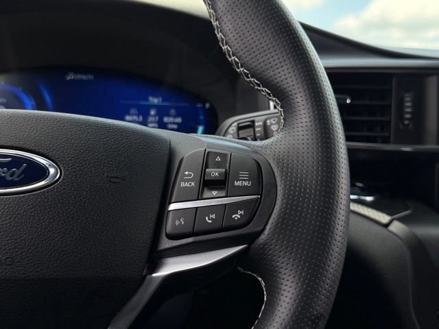 Used 2020 Ford Explorer ST w/ Premium Technology Package AWD/4WD image 9