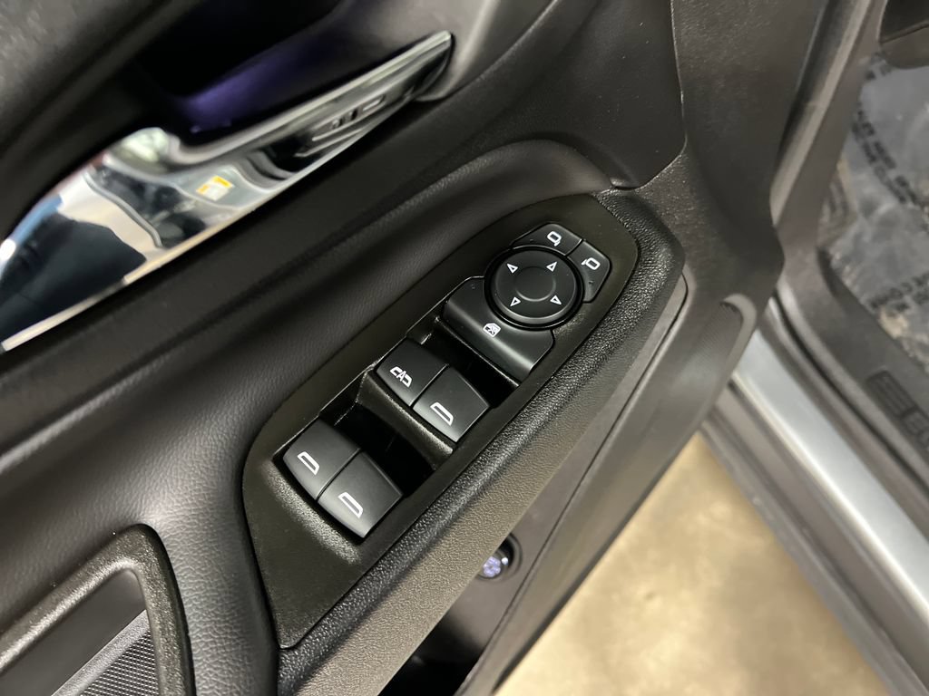 Certified 2023 Chevrolet Equinox LT AWD/4WD image 16