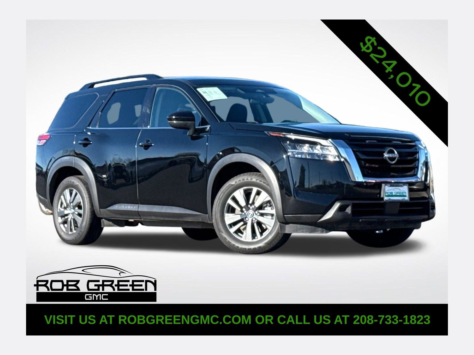 Used 2022 Nissan Pathfinder SV image 1