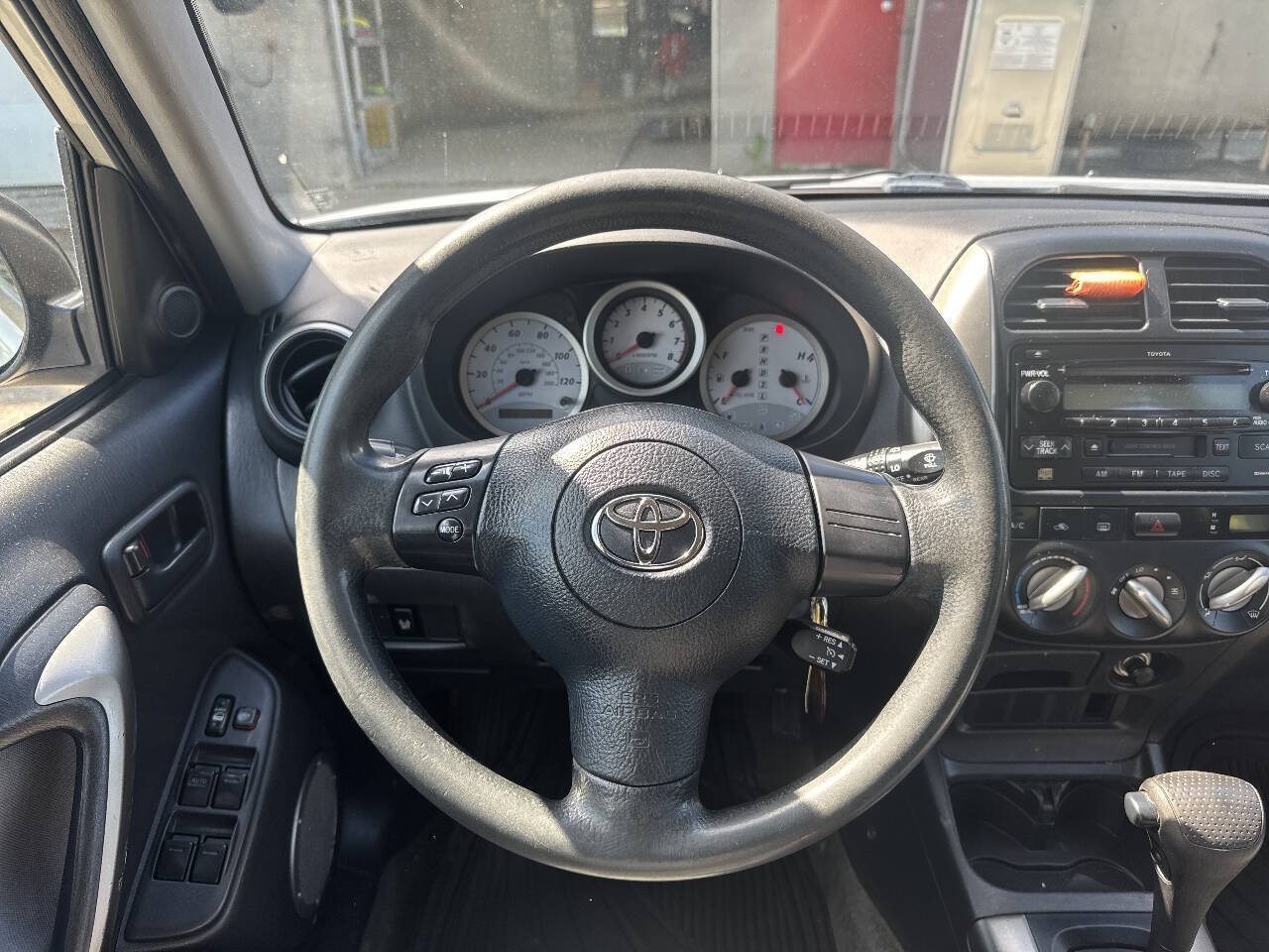 Used 2005 Toyota RAV4 4WD image 15