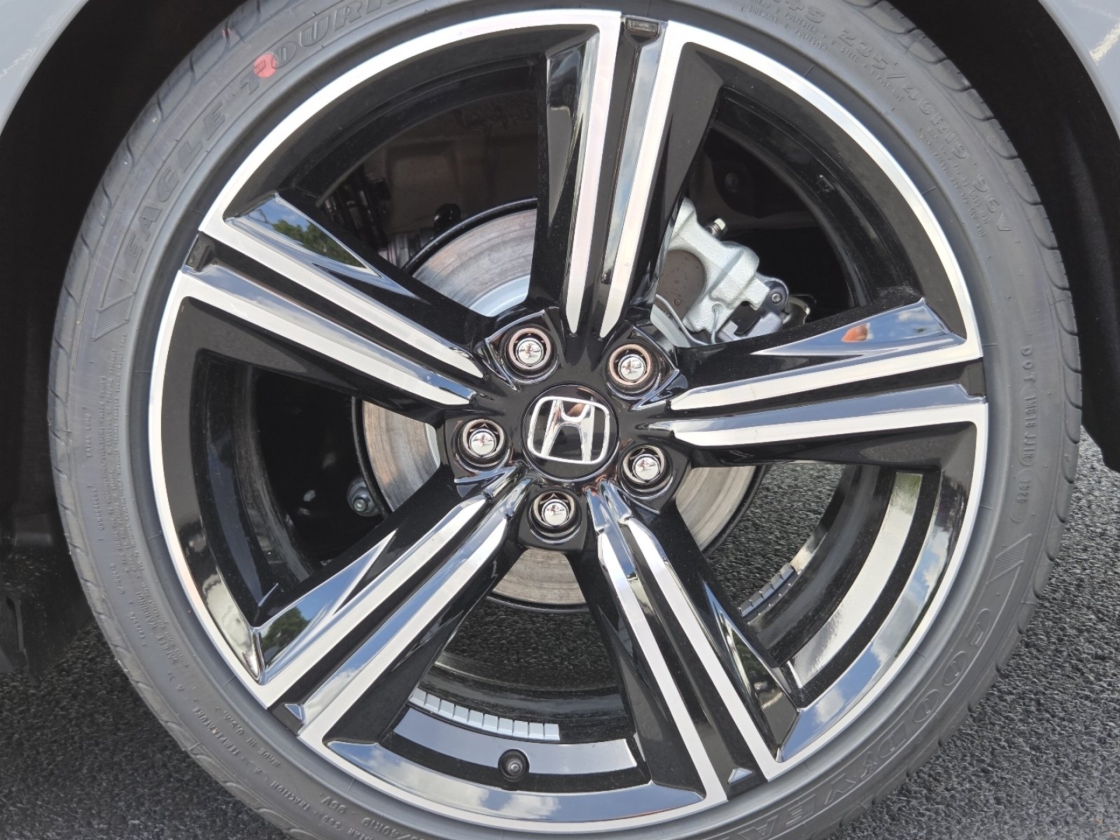 New 2026 Honda Accord Sport image 13