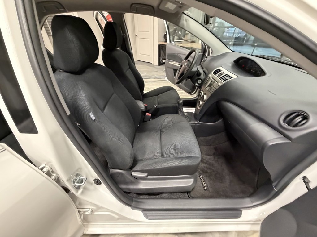 Used 2009 Toyota Yaris Sedan image 33