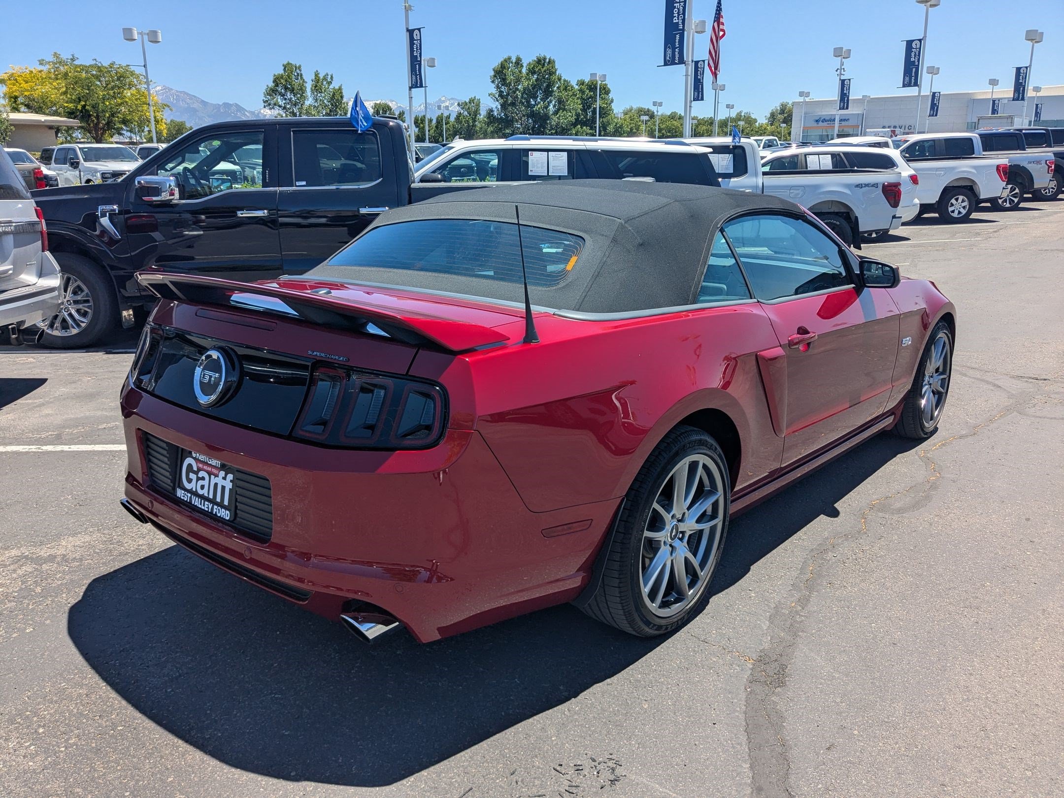 Used 2014 Ford Mustang GT w/ Electronics Package RWD image 3