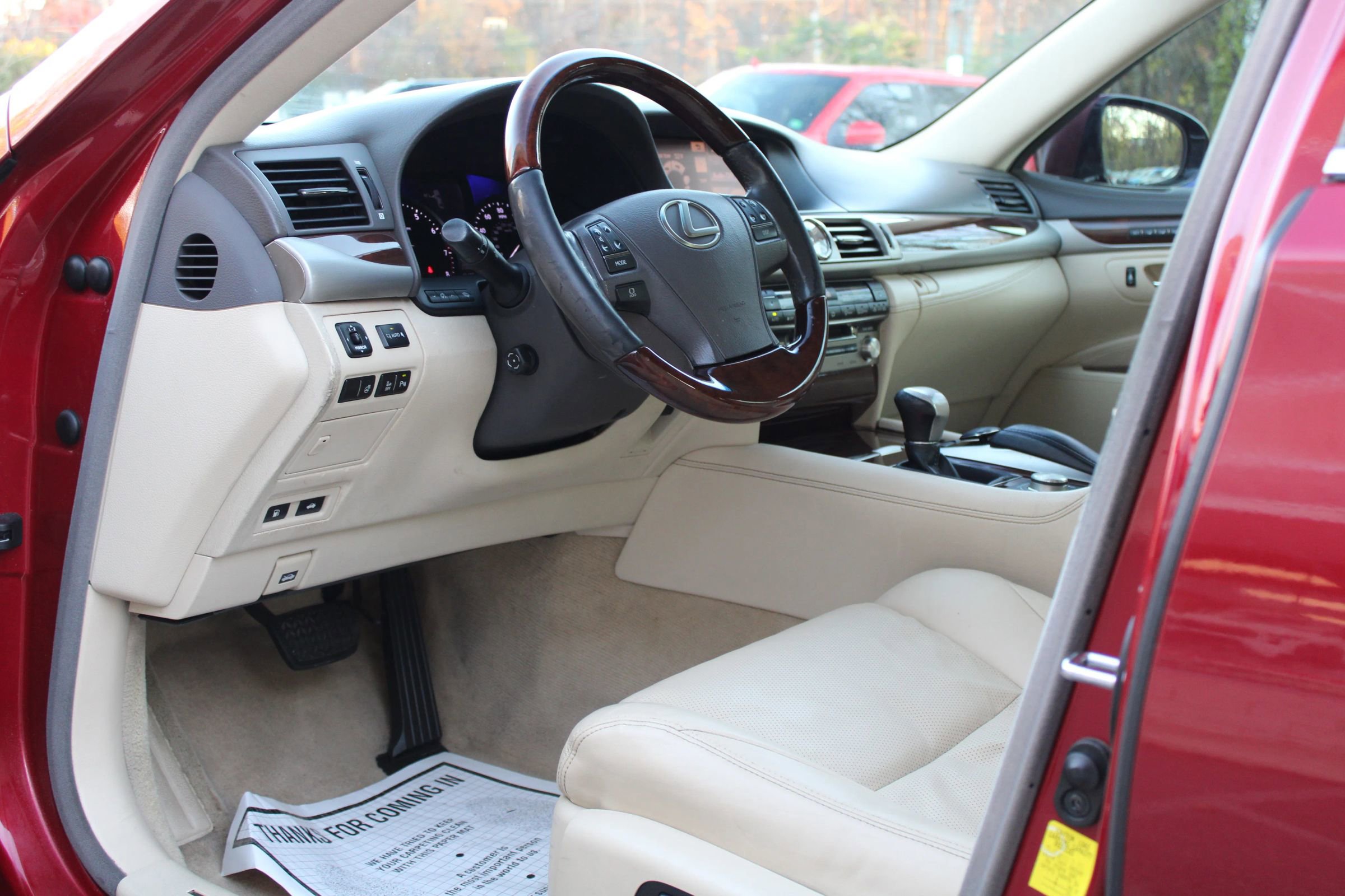 Used 2013 Lexus LS 460 image 16