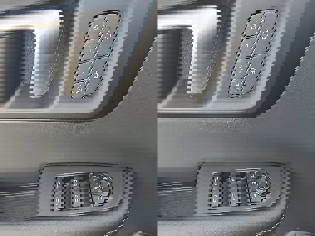 New 2026 Buick Enclave Preferred w/ Power Package image 10